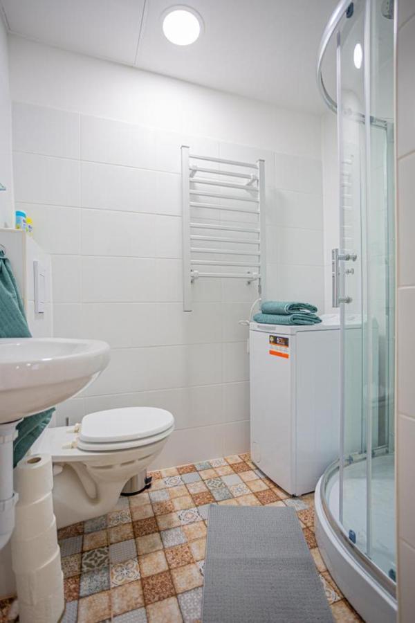 Cosy Gallery Flat In Akacfa St. Budapest Exterior photo